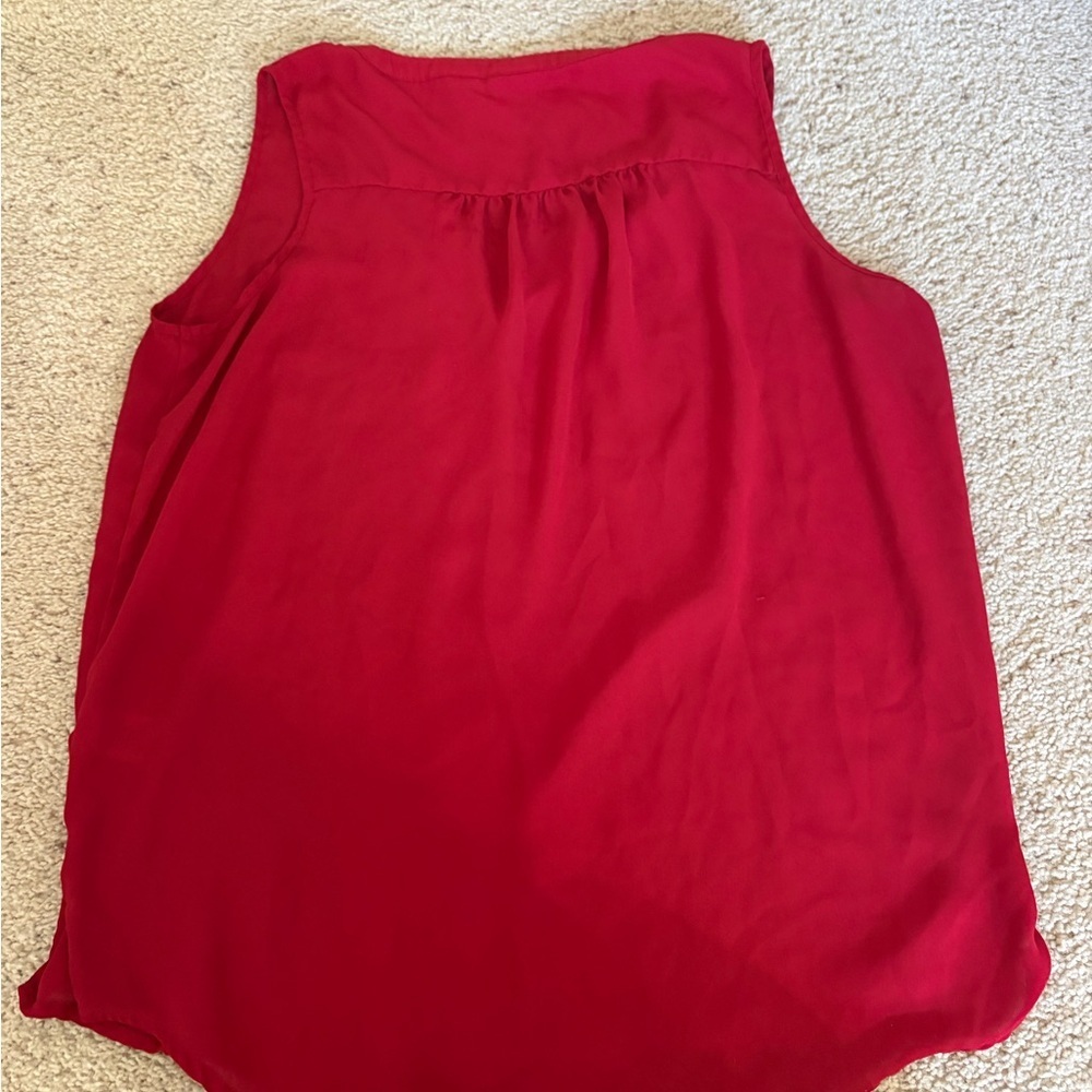 Kenar Sleeveless Red Blouse - Picture 4 of 5